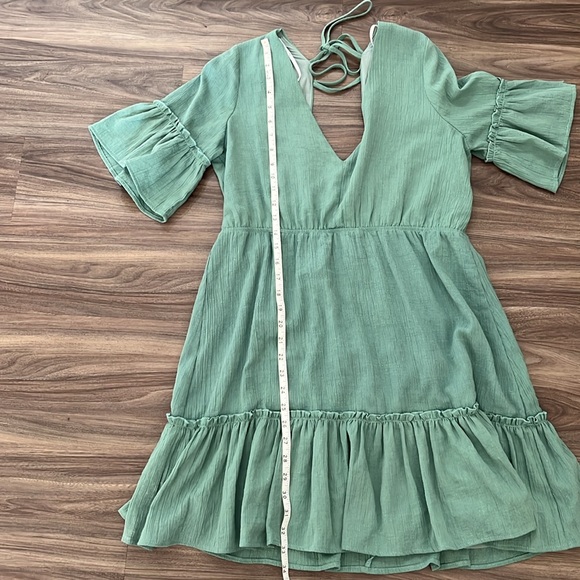 4/$25 SALE LULUS Green V Neck Mini Ruffle Open Back Dress with Sleeves - Picture 5 of 7